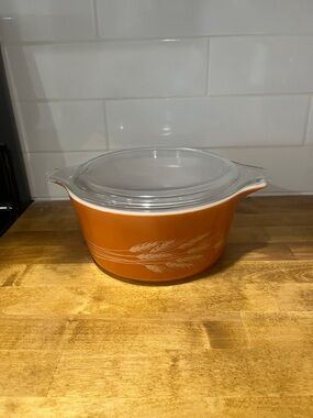 Vintage Pyrex Orange Wheat Round Casserole with Clear Lid